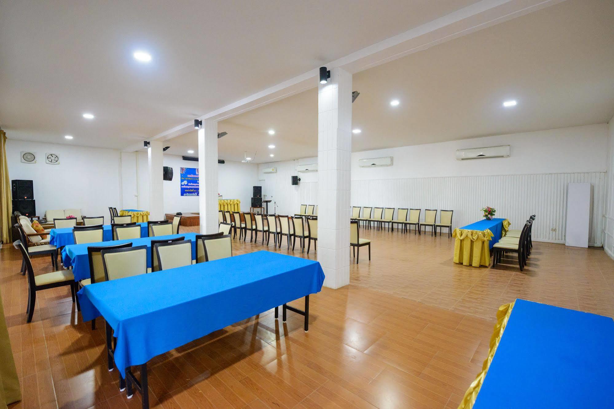 Baansuan Aokhai Beach Resort Mae Phim Luaran gambar
