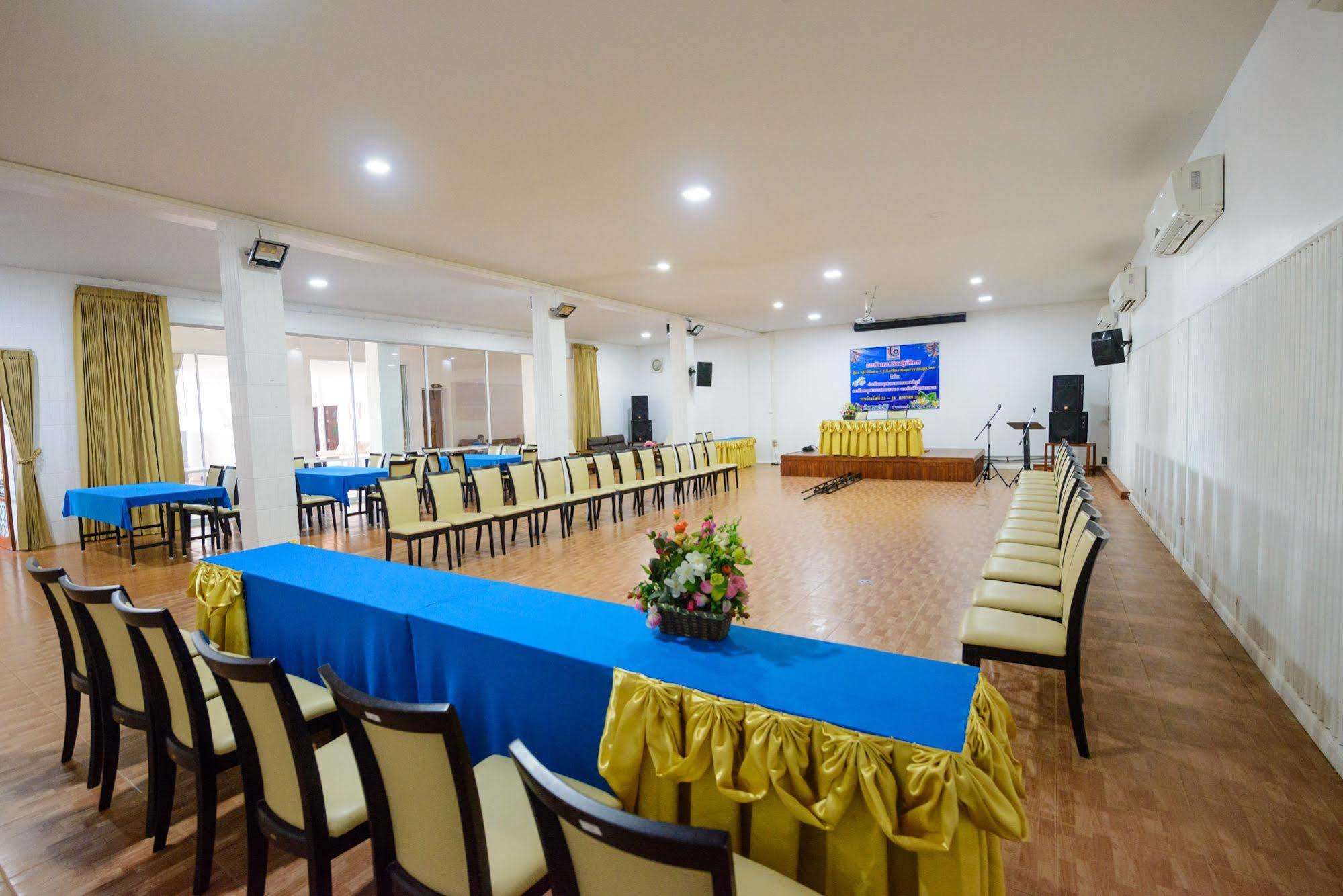 Baansuan Aokhai Beach Resort Mae Phim Luaran gambar