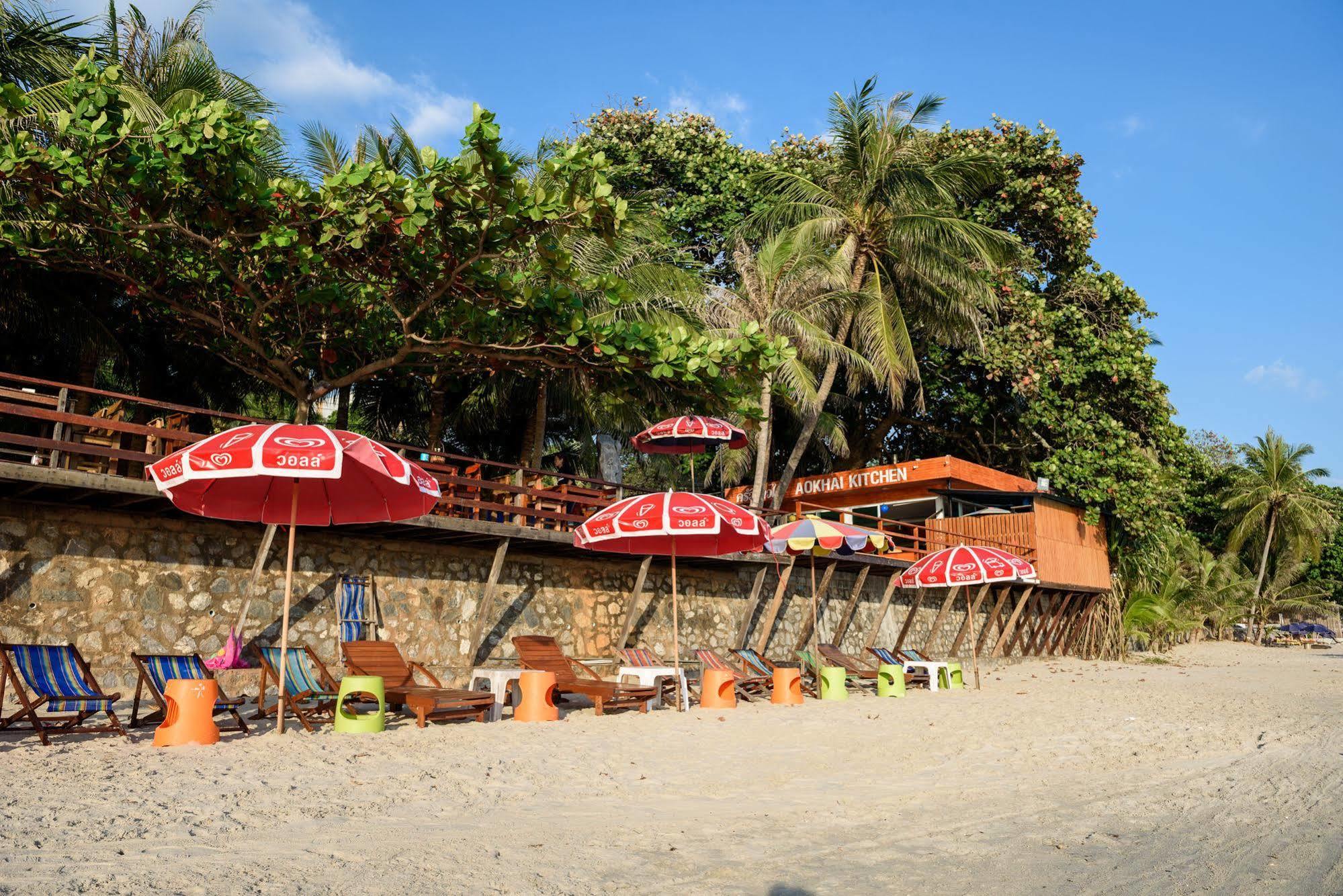 Baansuan Aokhai Beach Resort Mae Phim Luaran gambar